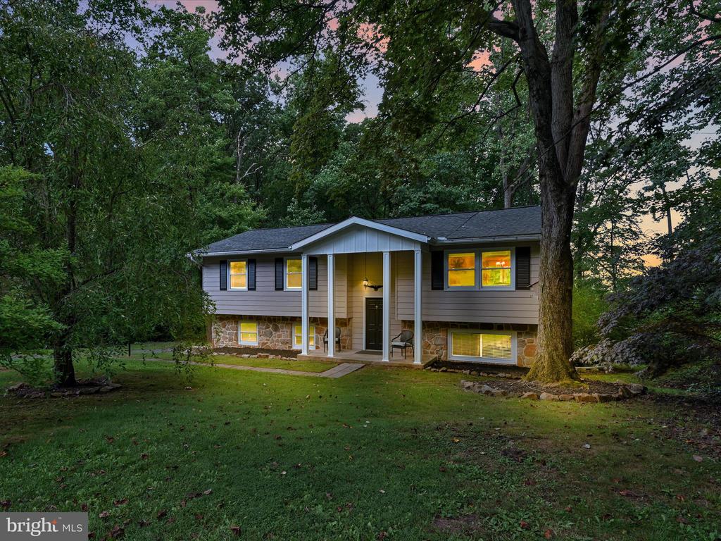 25 Woodland Dr