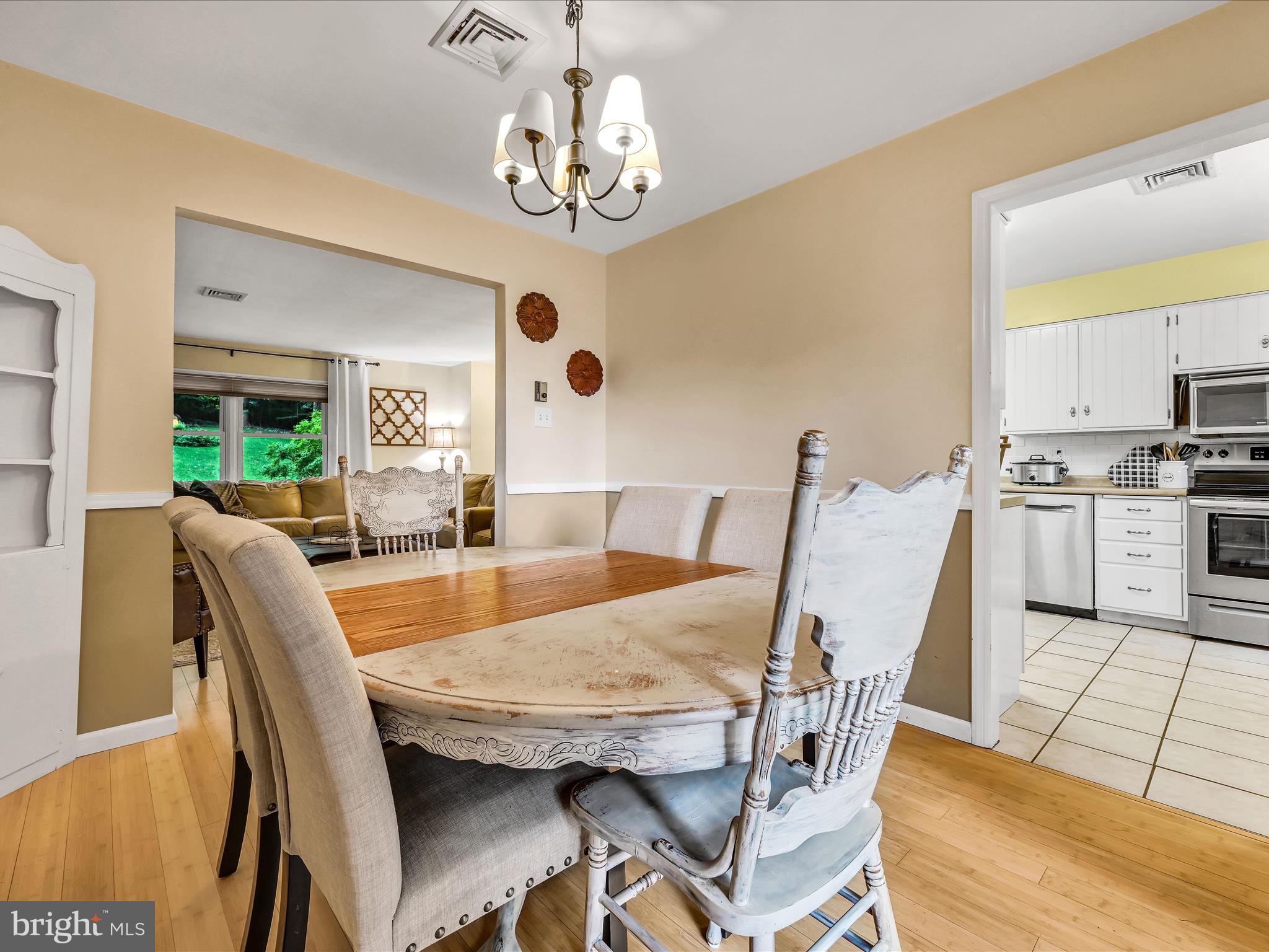 25 Woodland Dr