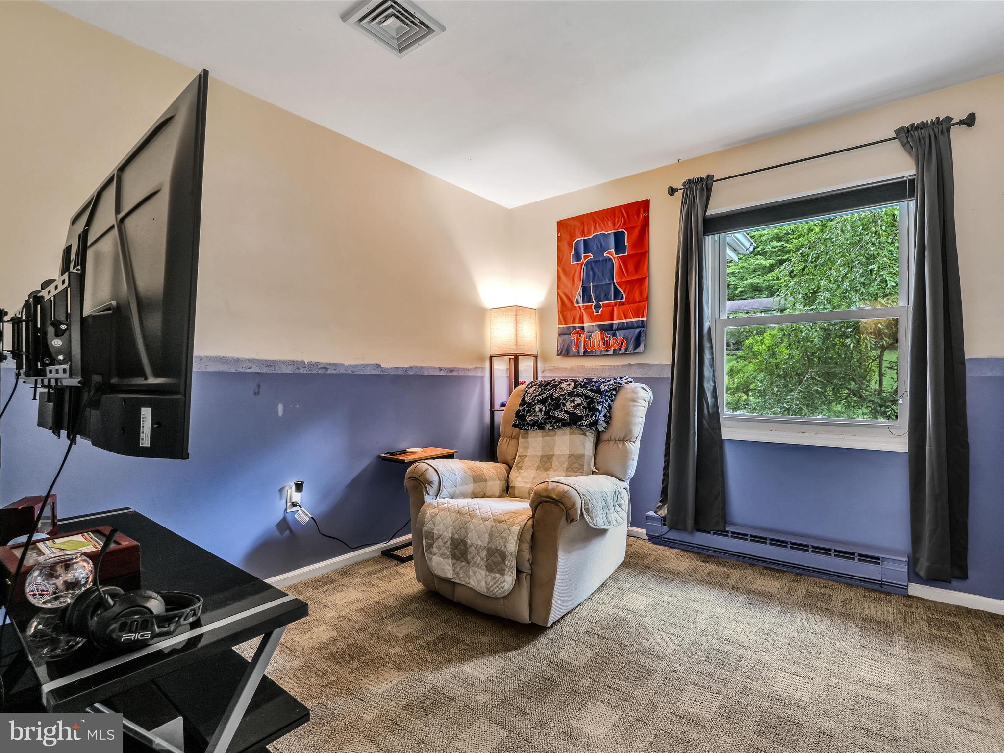 25 Woodland Dr