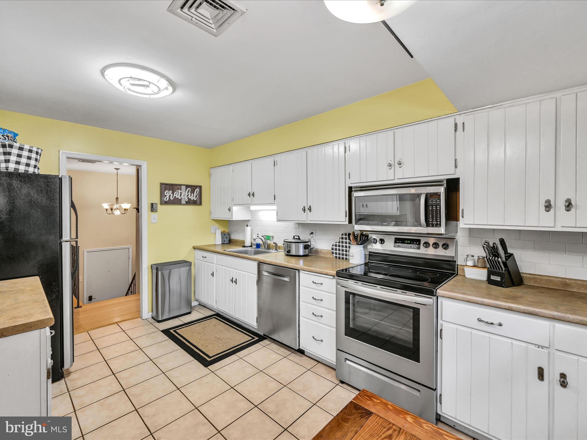 25 Woodland Dr