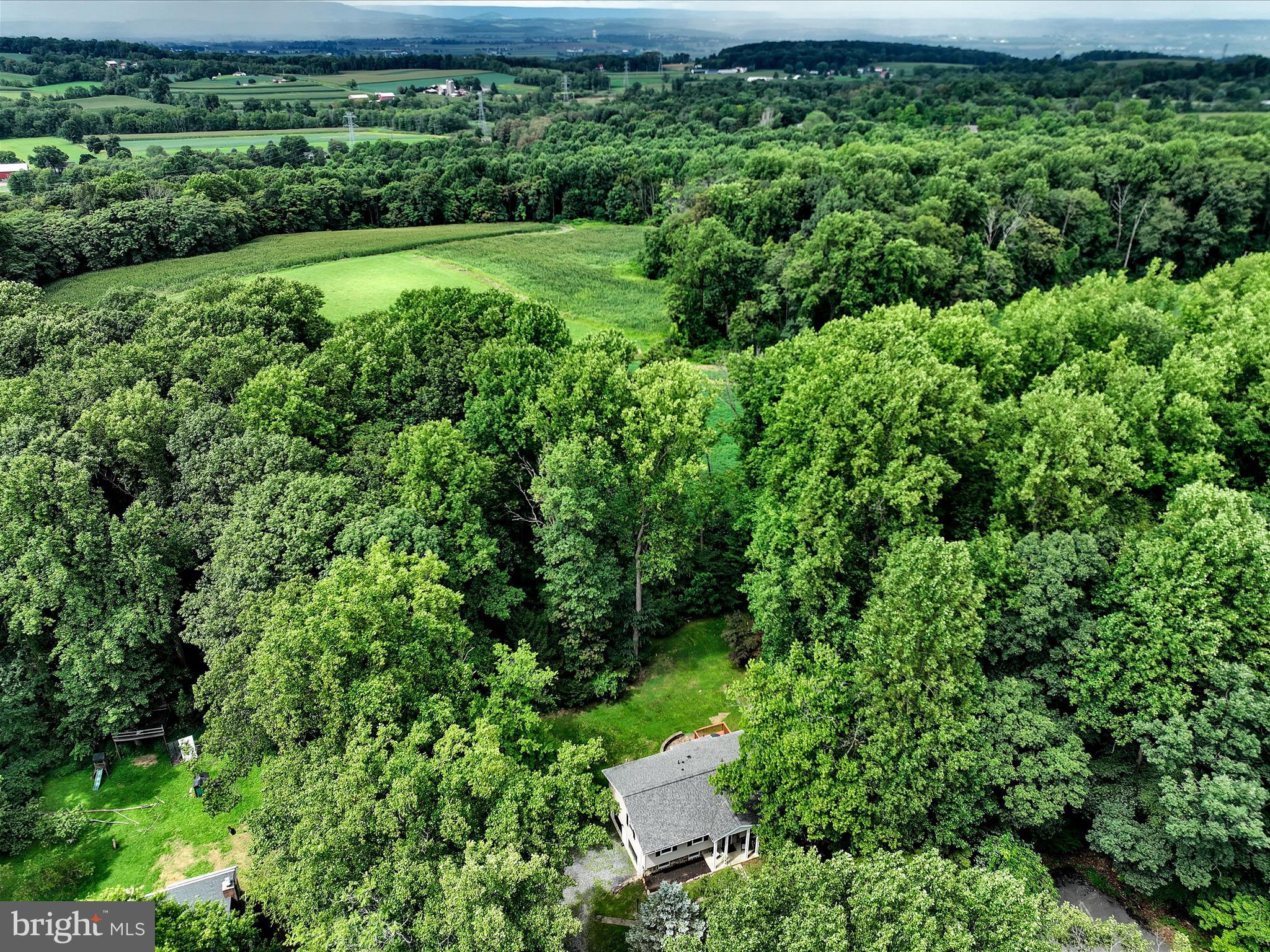 25 Woodland Dr