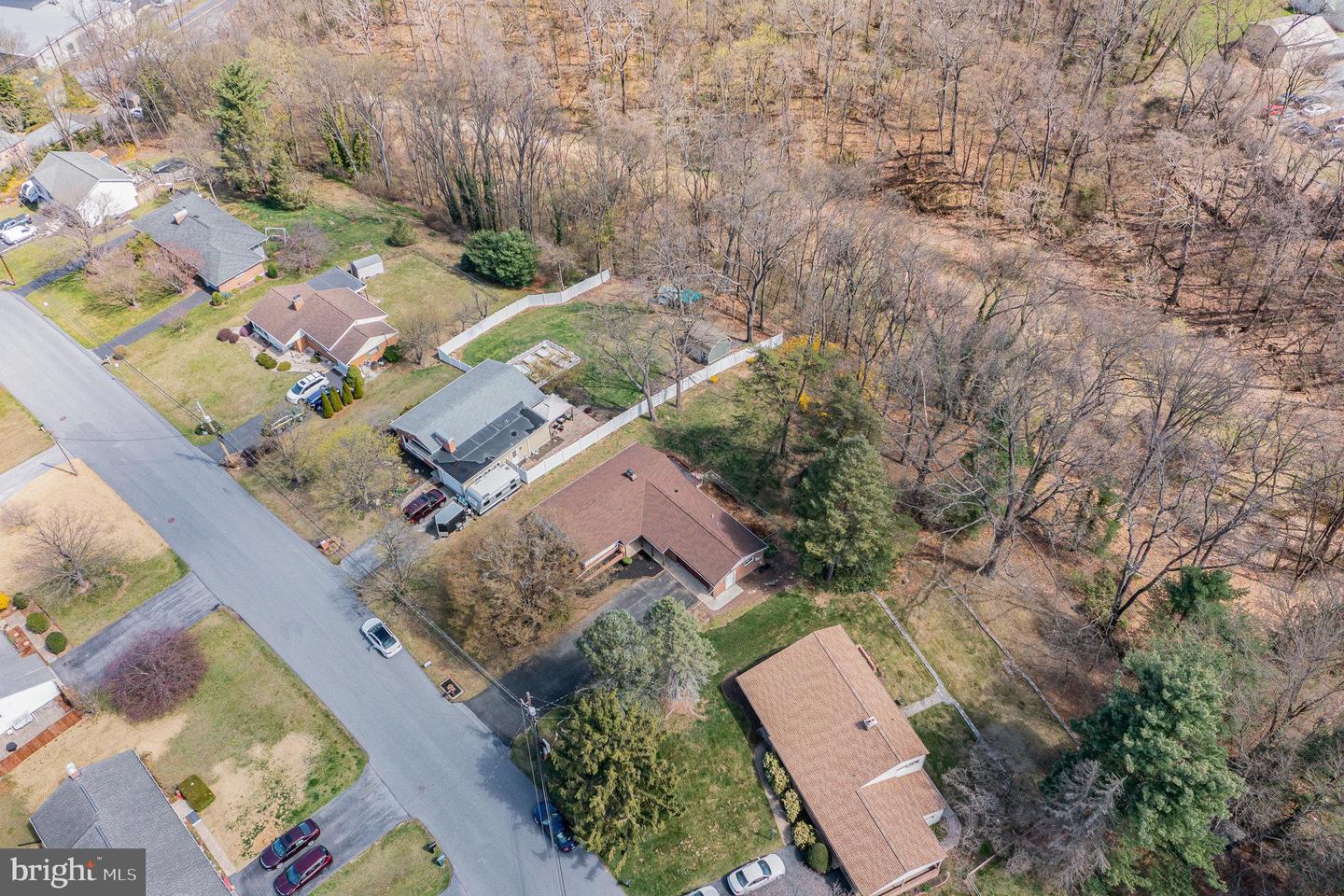 26 Winding Hill Dr