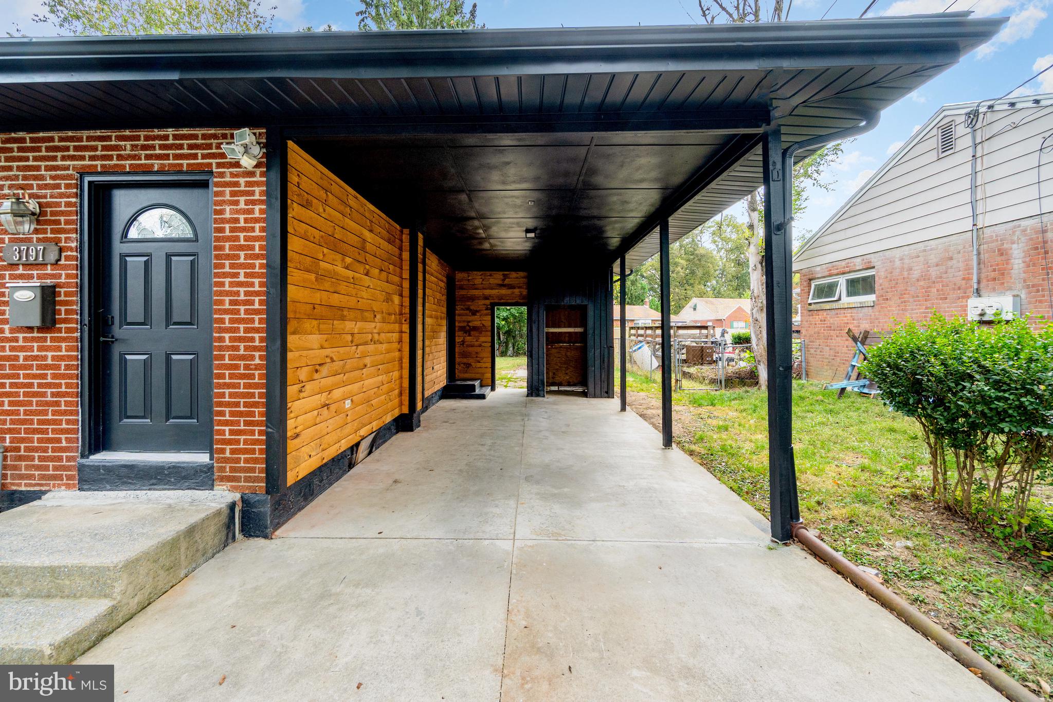 3797 CHESTNUT STREET