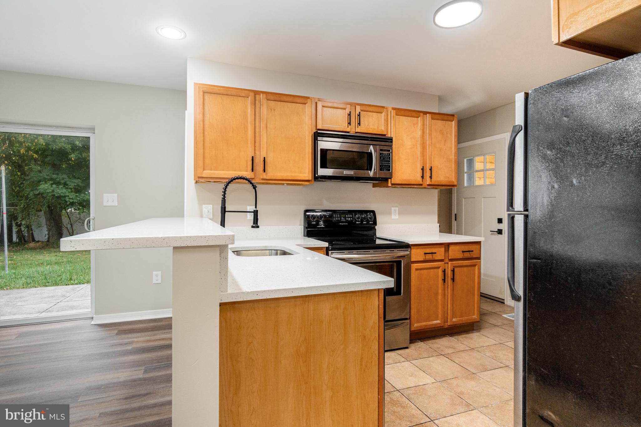 3797 CHESTNUT STREET