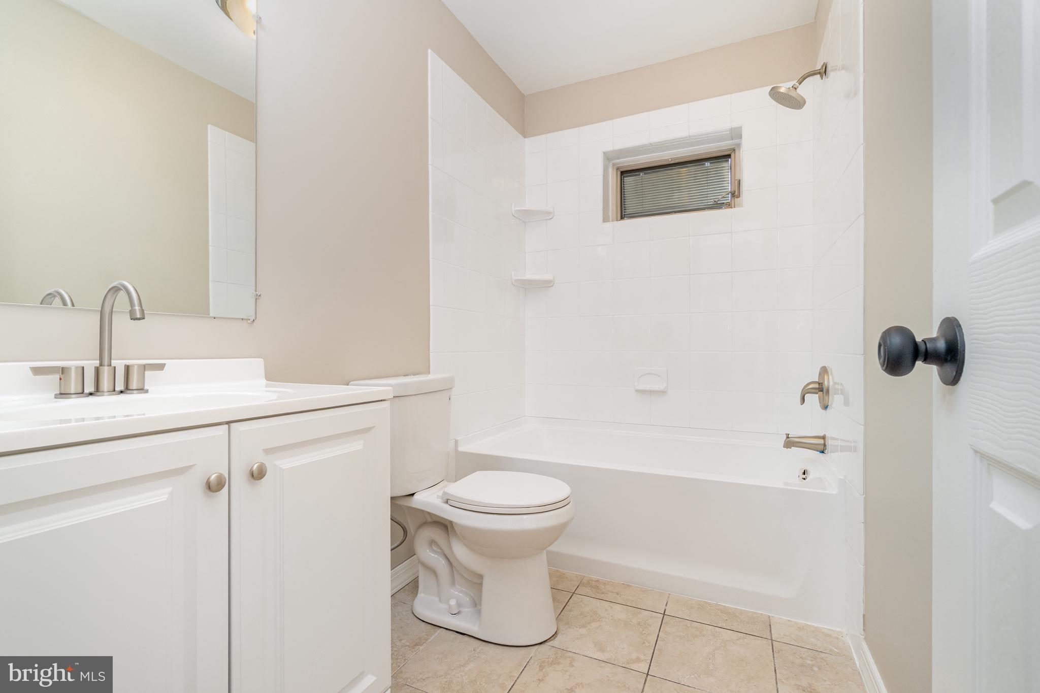 3797 CHESTNUT STREET