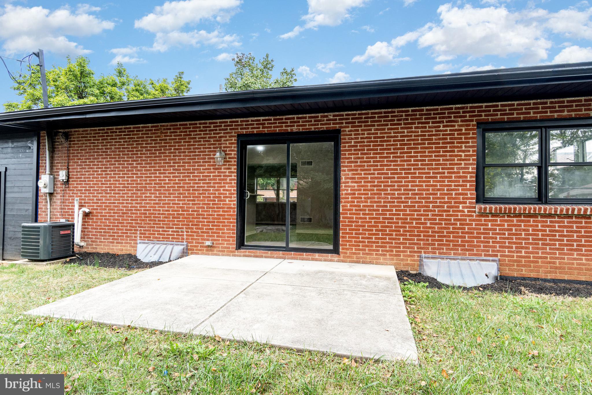 3797 CHESTNUT STREET