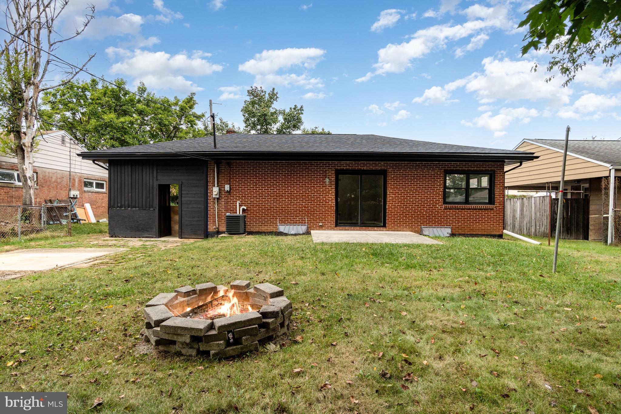 3797 CHESTNUT STREET