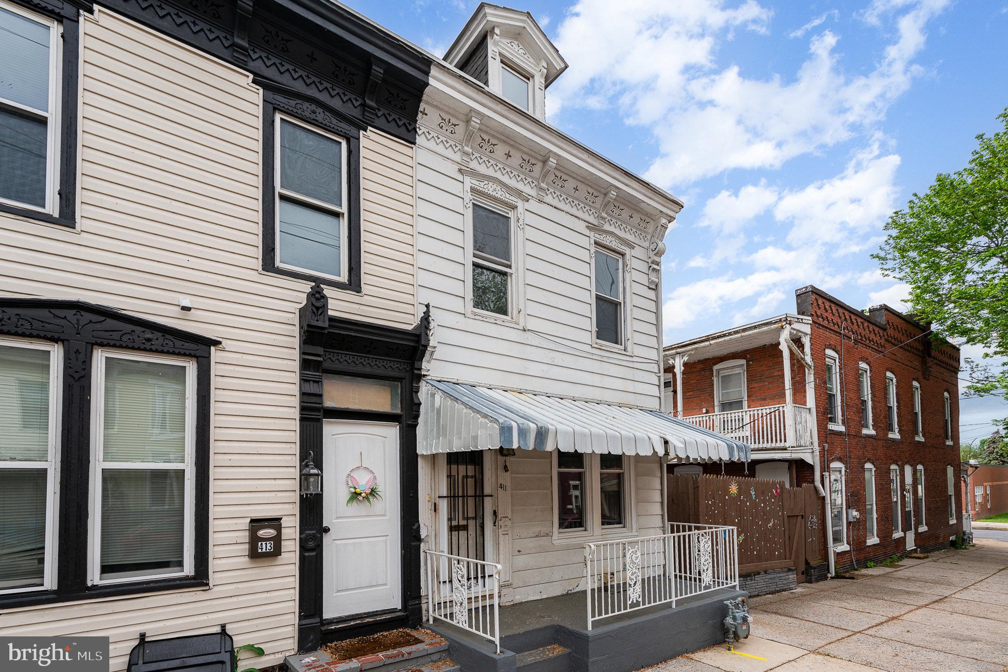 411 Muench St
