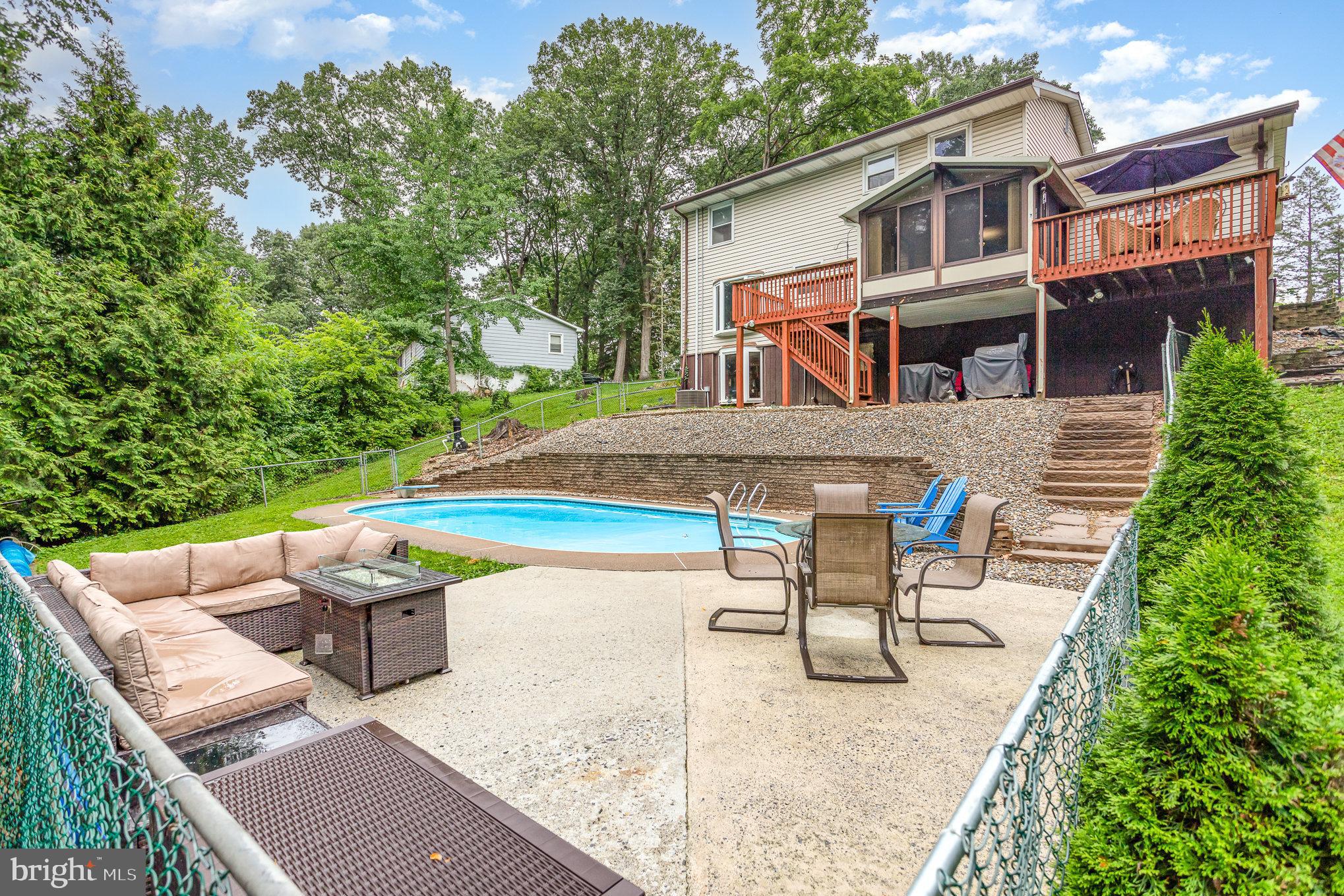 24 Wagner Cir