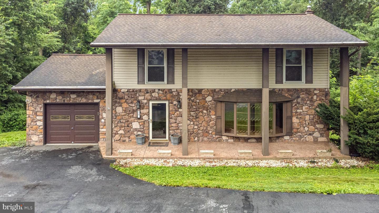 24 Wagner Cir