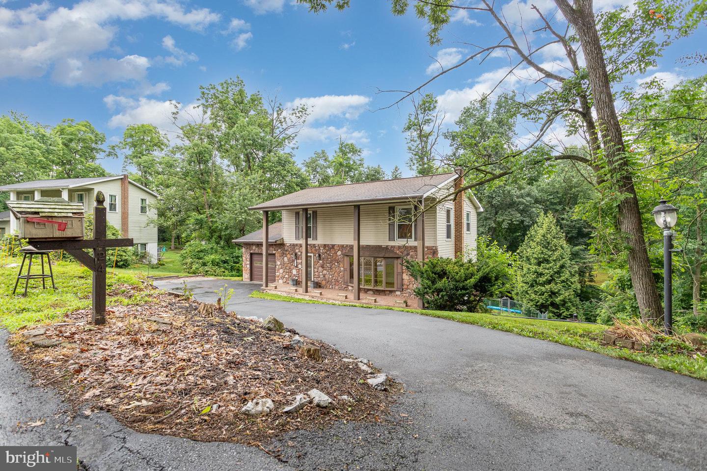 24 Wagner Cir