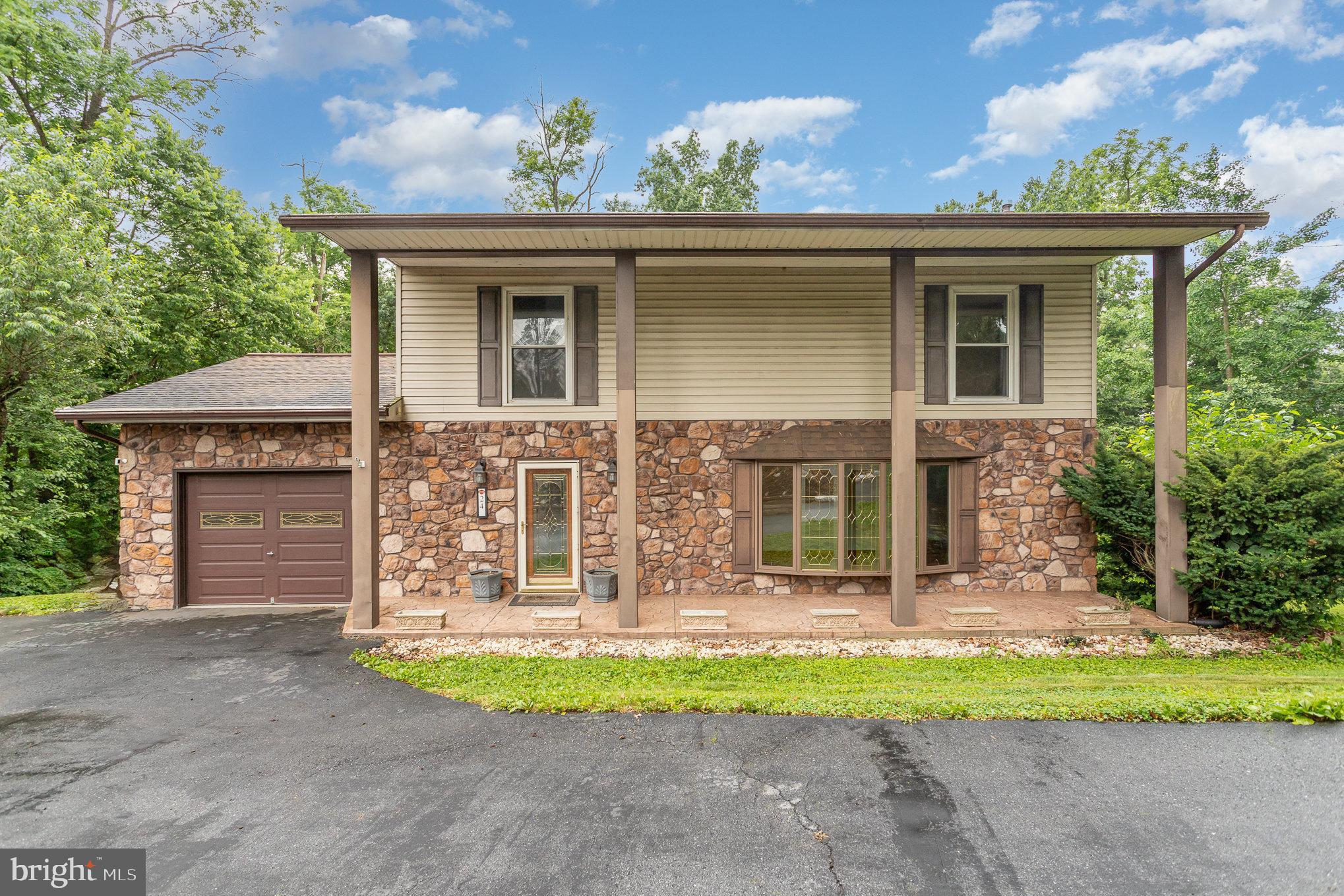 24 Wagner Cir