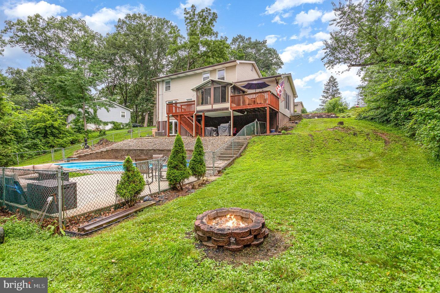 24 Wagner Cir