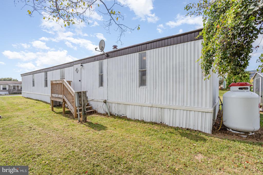 239 SAGINAW STREET