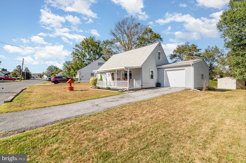 6114 NASSAU ROAD