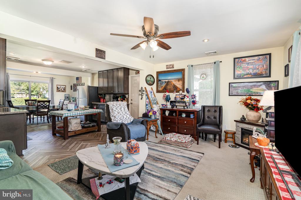 6114 NASSAU ROAD