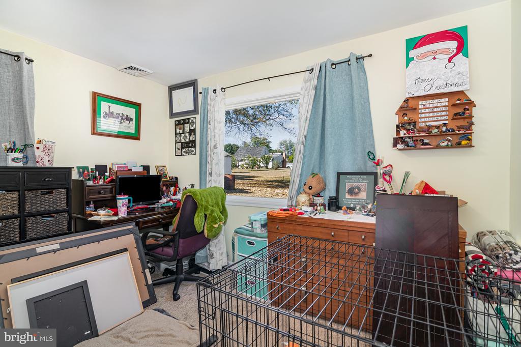 6114 NASSAU ROAD