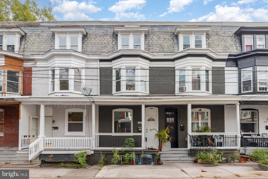 2153 PENN STREET