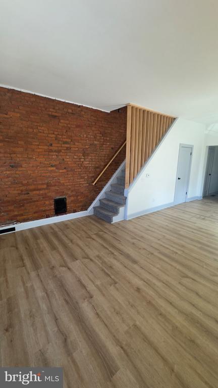 2111 PENN STREET