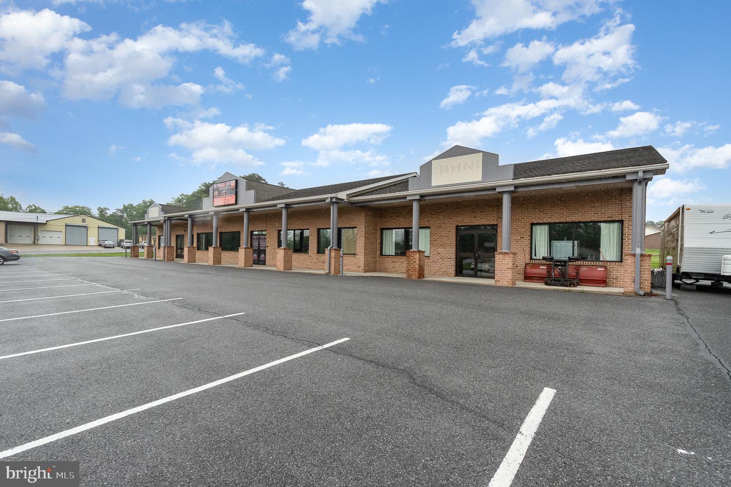 2764 Lincoln Way West