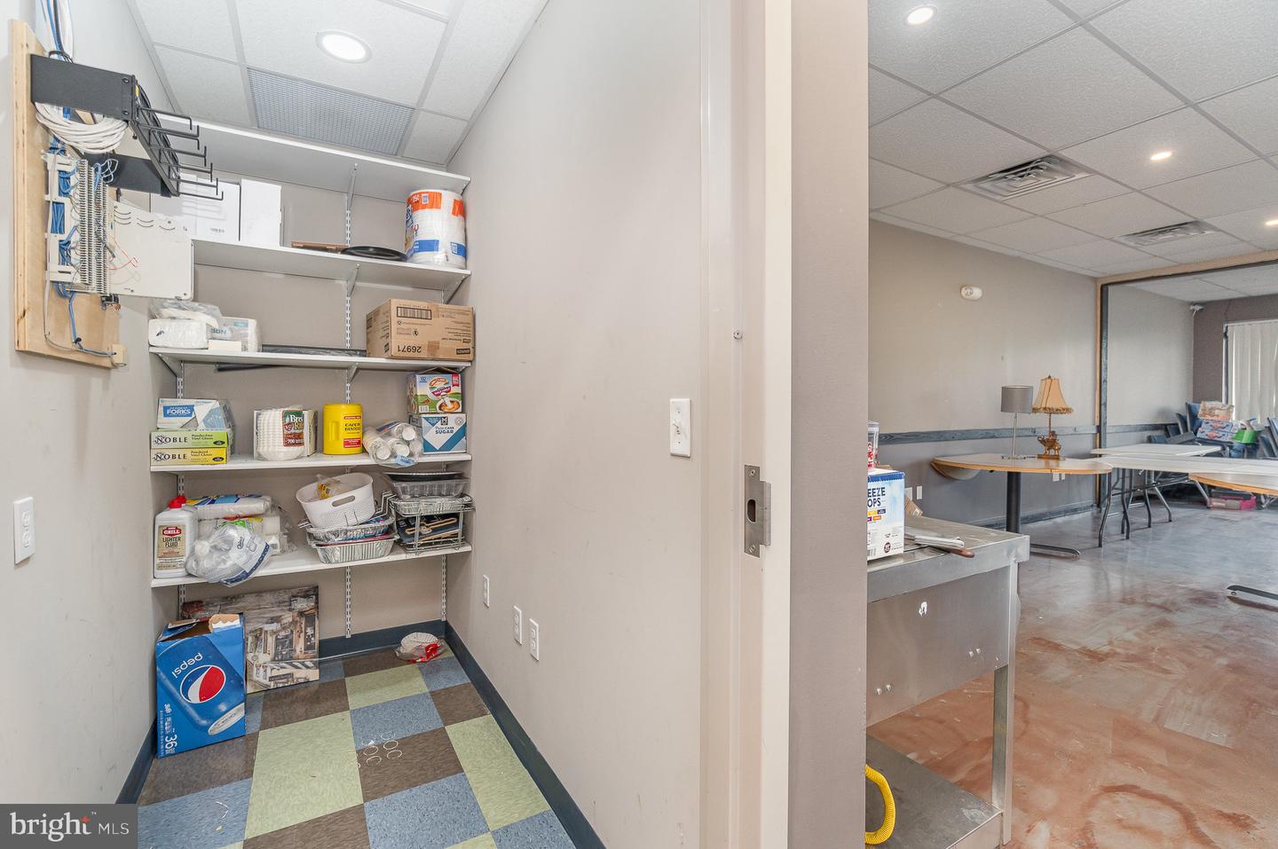 2764 Lincoln Way West