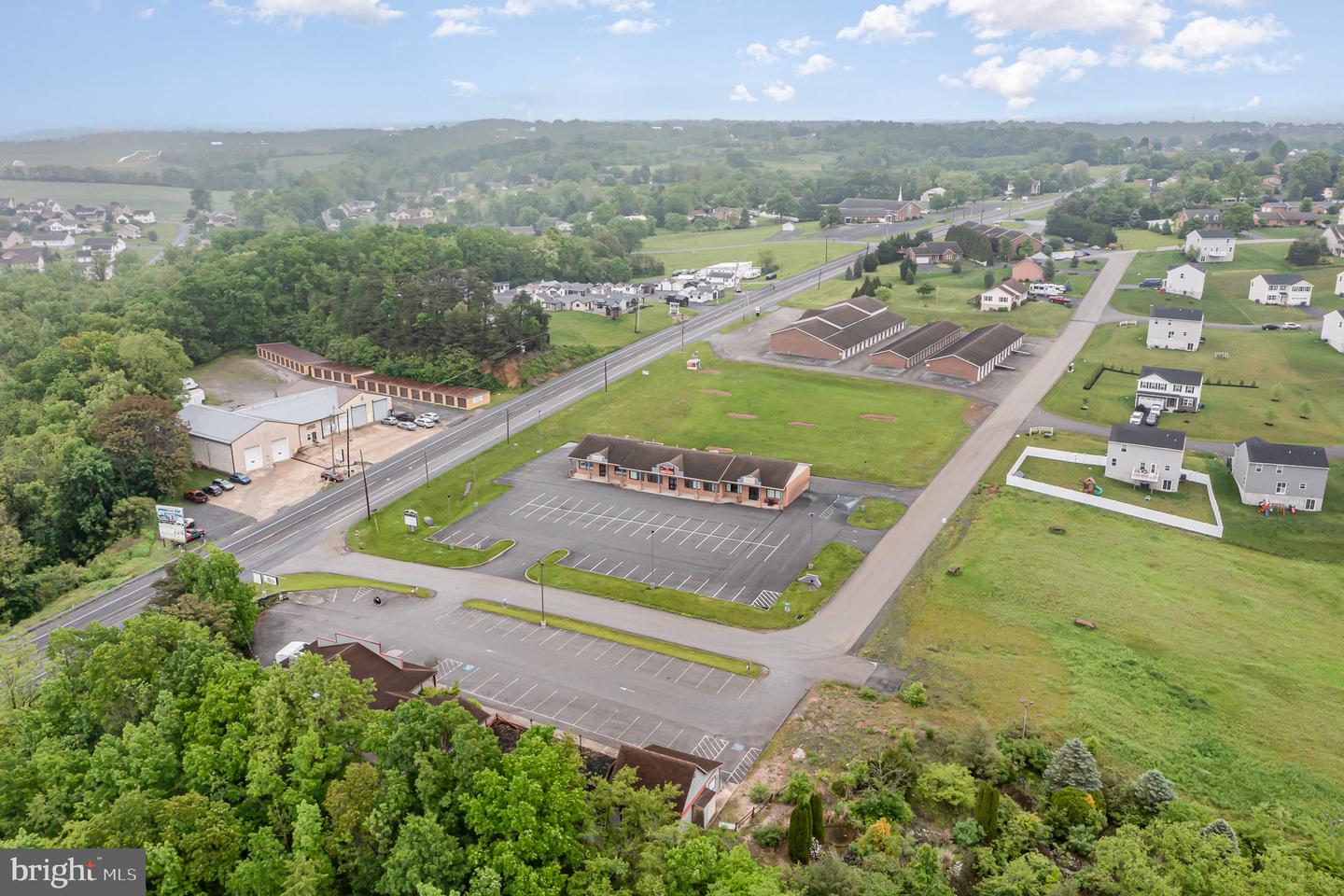 2764 Lincoln Way West