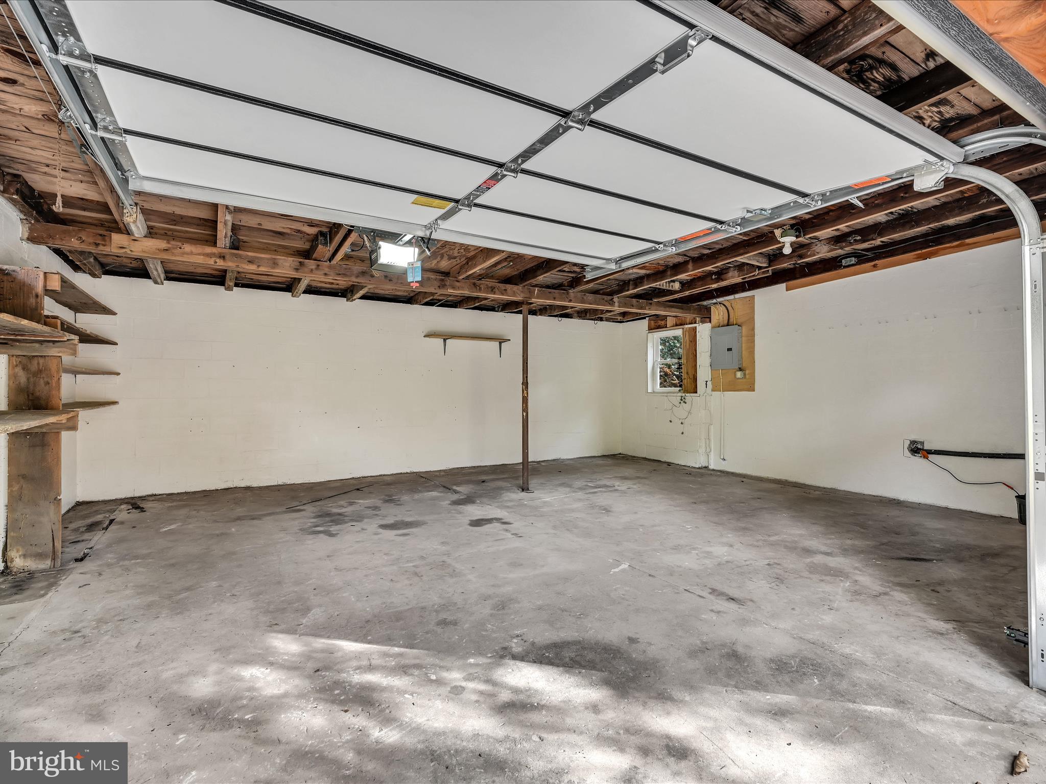 1551 Furnace Hills Pike