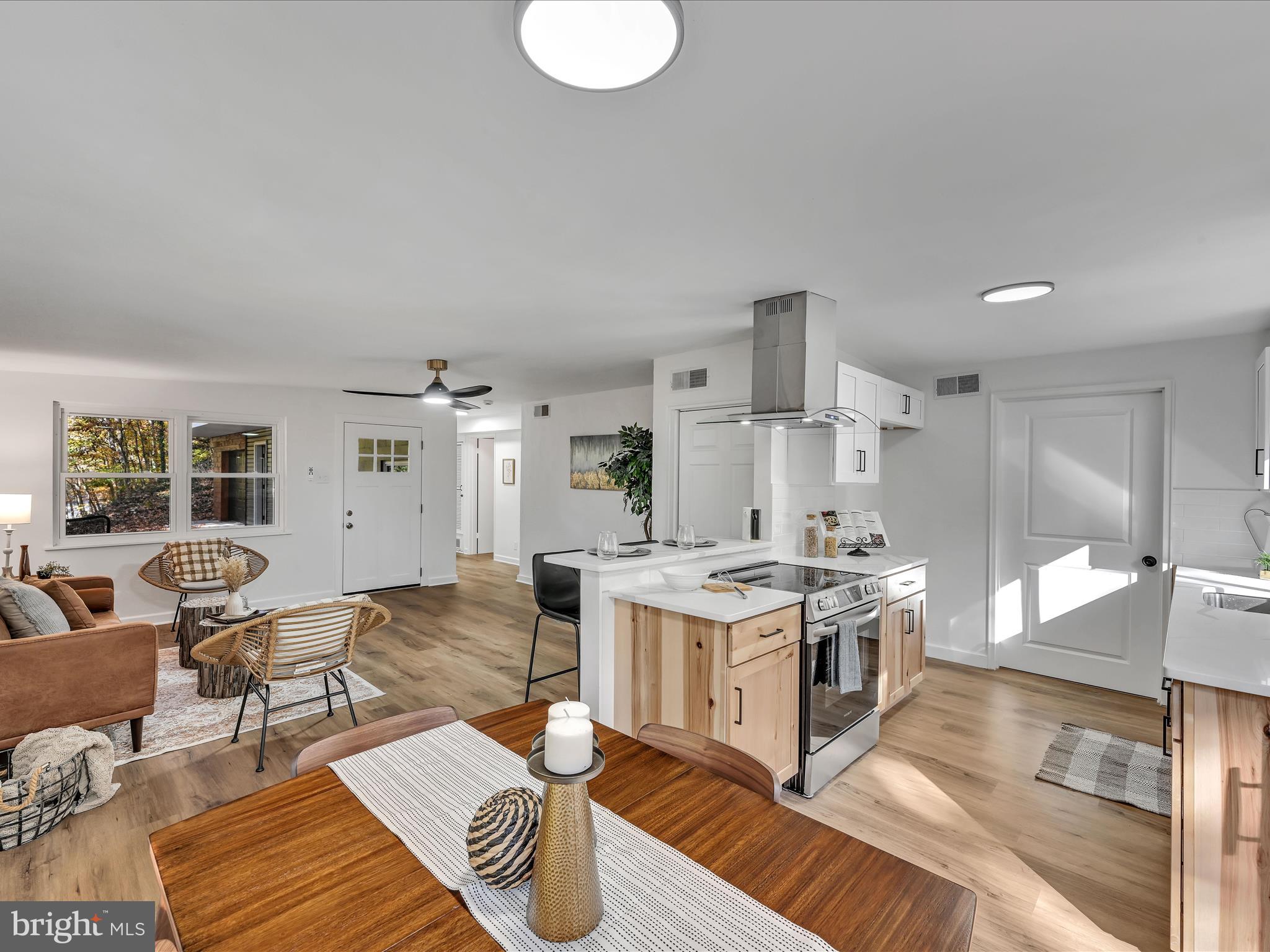 1551 Furnace Hills Pike