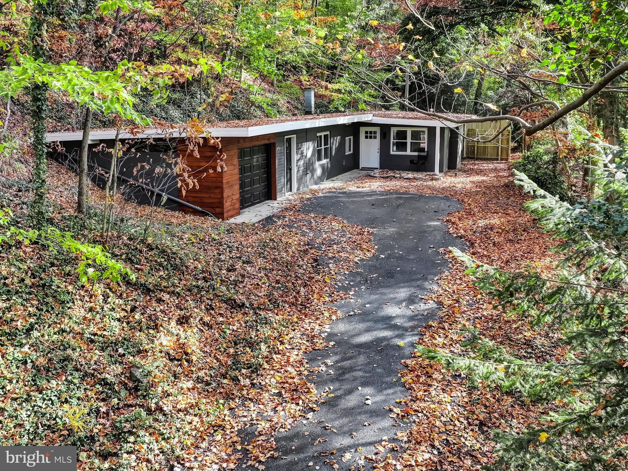 1551 Furnace Hills Pike