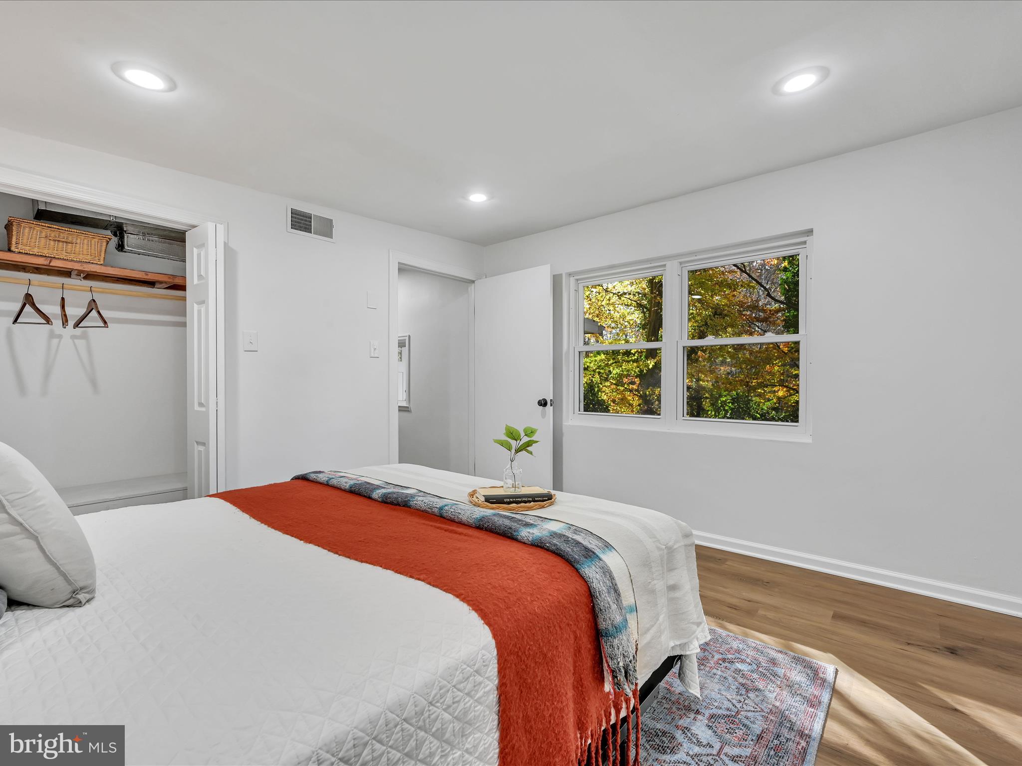 1551 Furnace Hills Pike