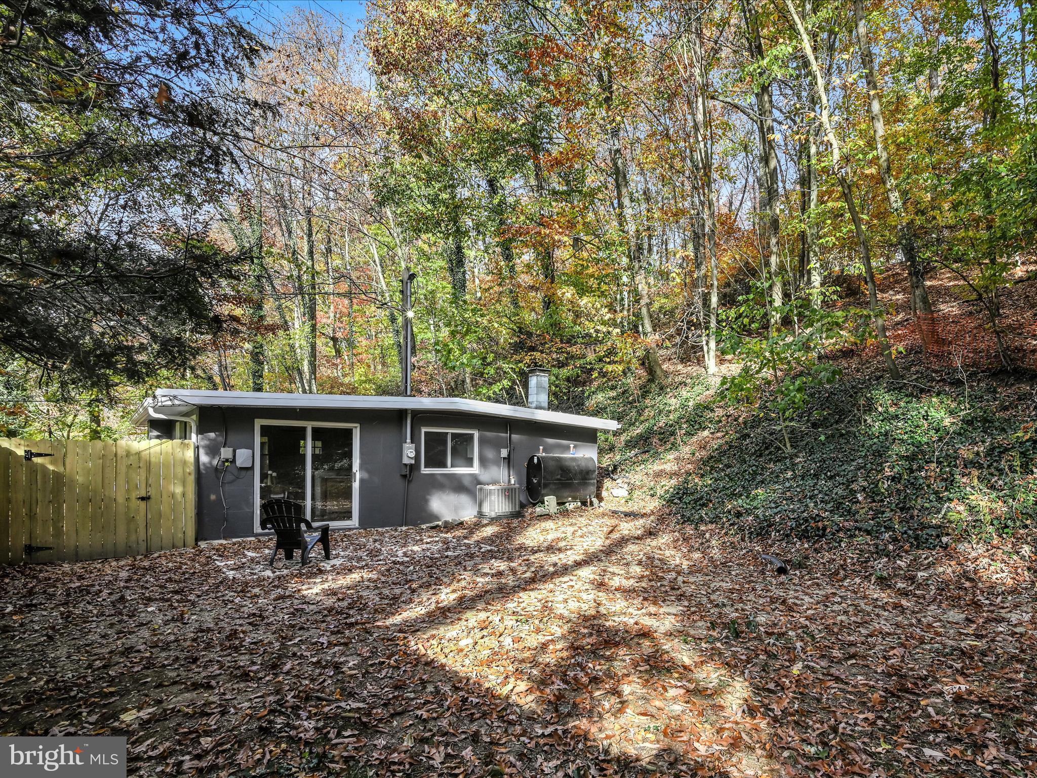 1551 Furnace Hills Pike