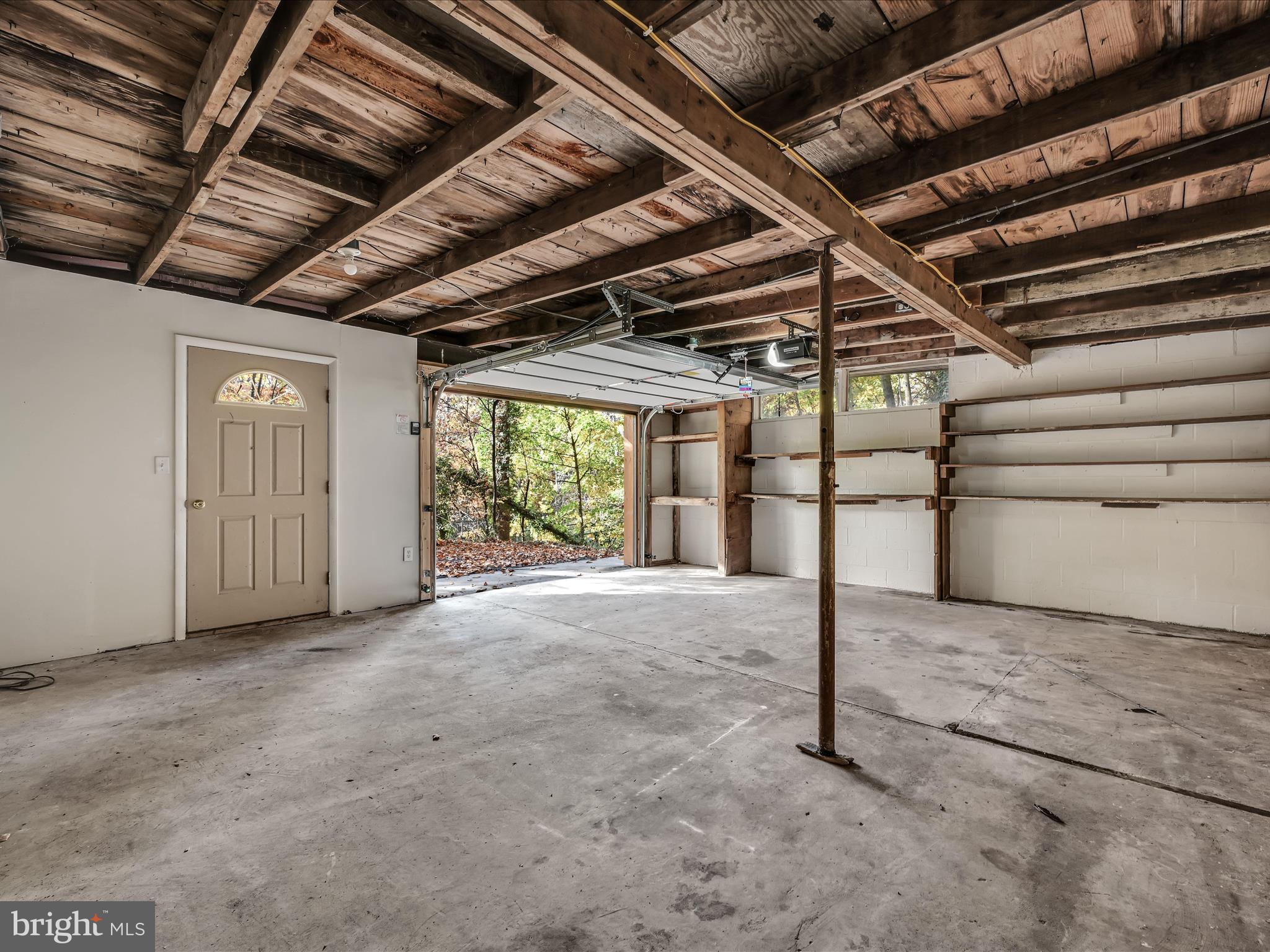 1551 Furnace Hills Pike