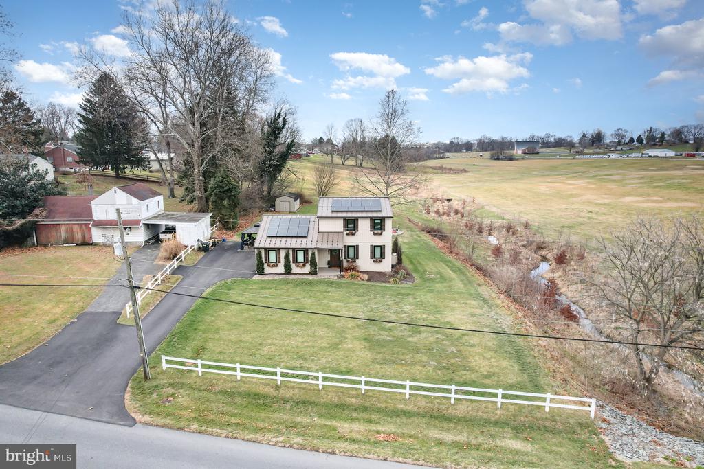 140 N Waterford Ave