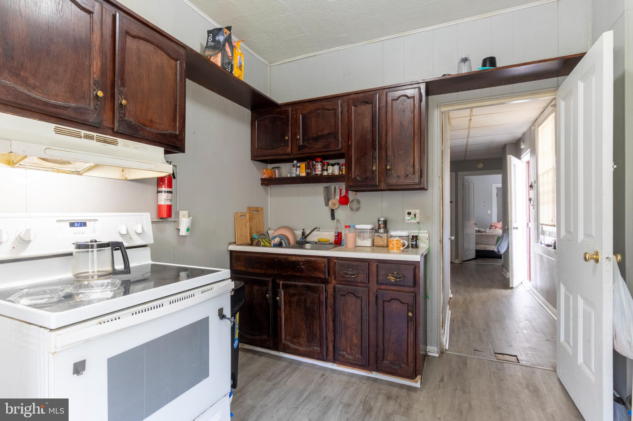 508 N 10th STREET
