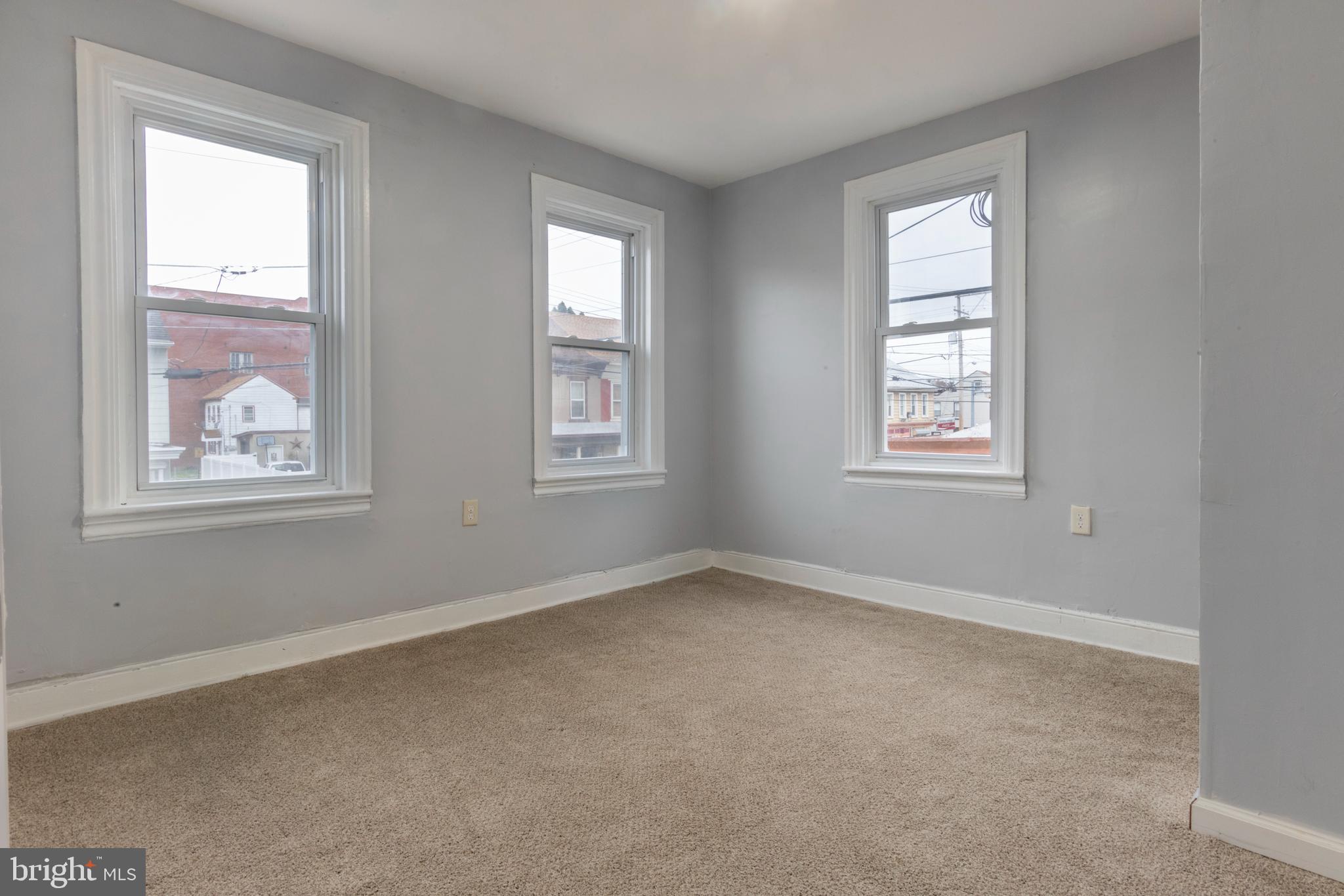 360 N 5th STREET