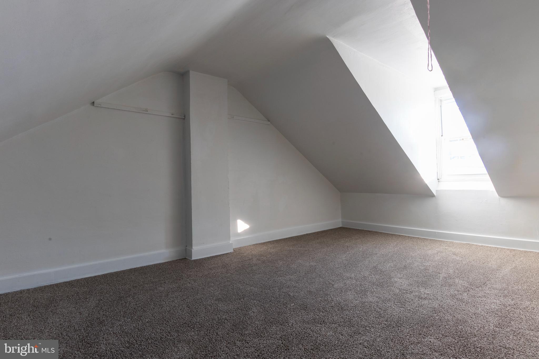 429 New STREET