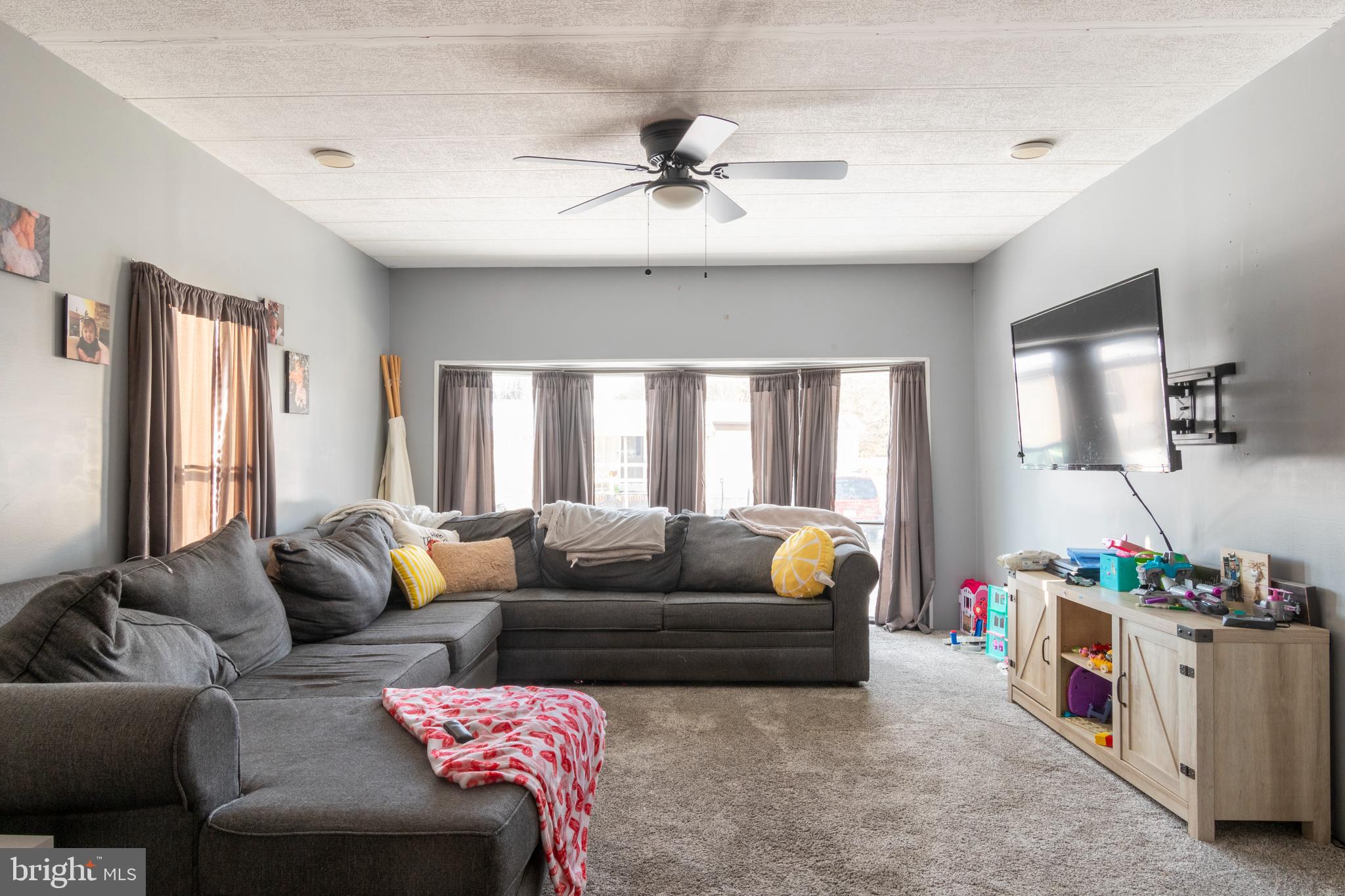 6 Northcrest Acres