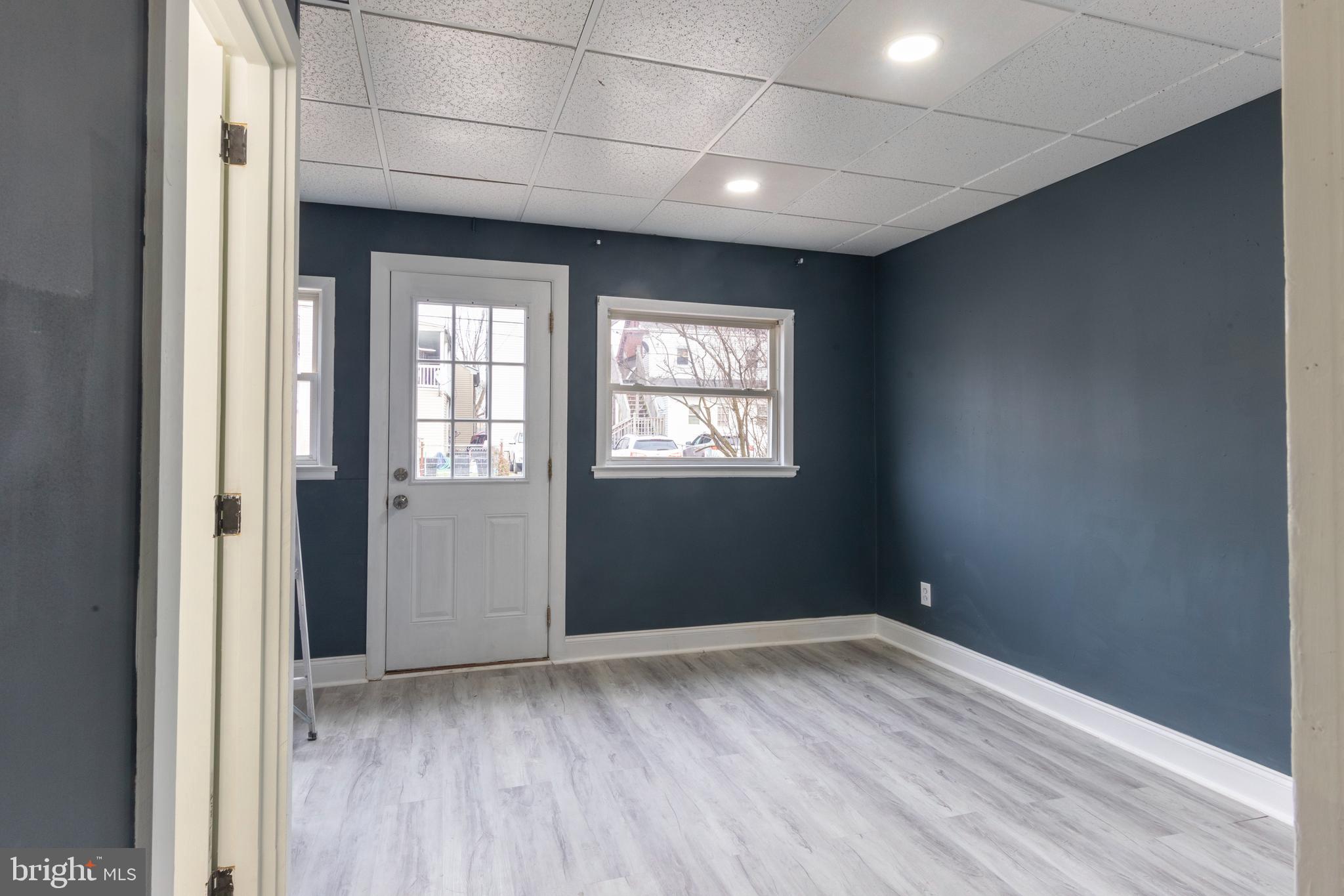 460 N 6th Street