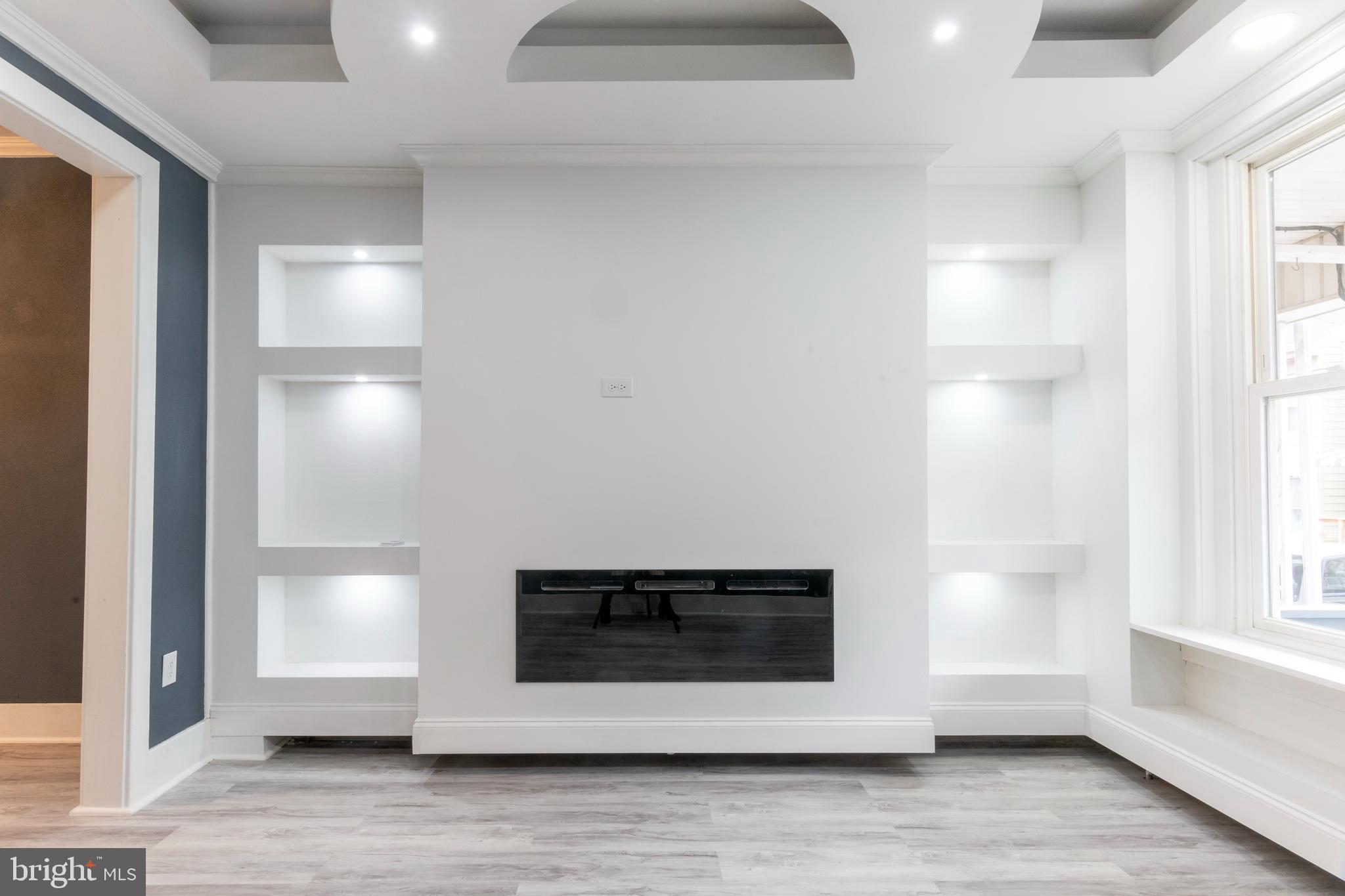 460 N 6th Street