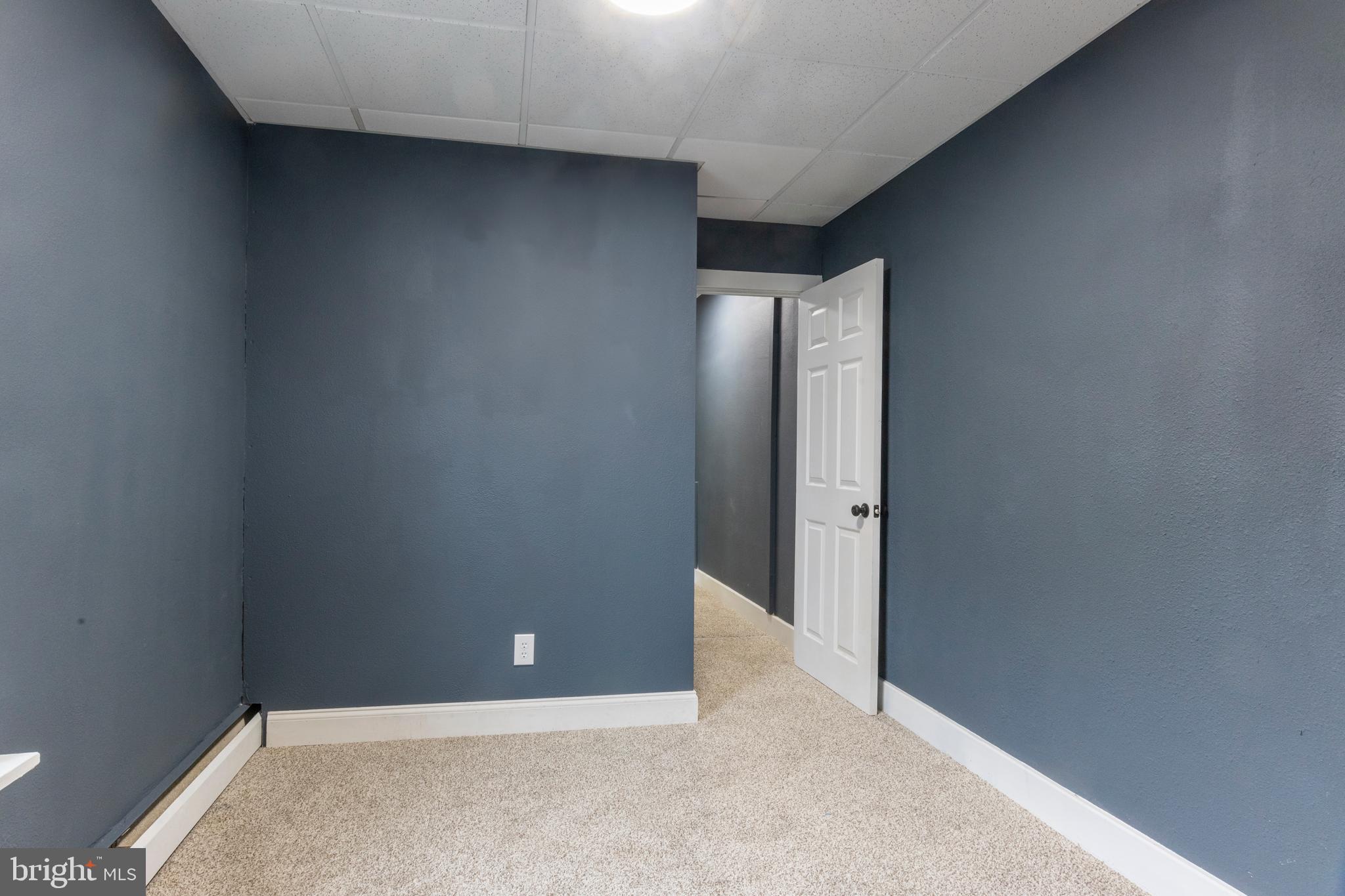 460 N 6th Street