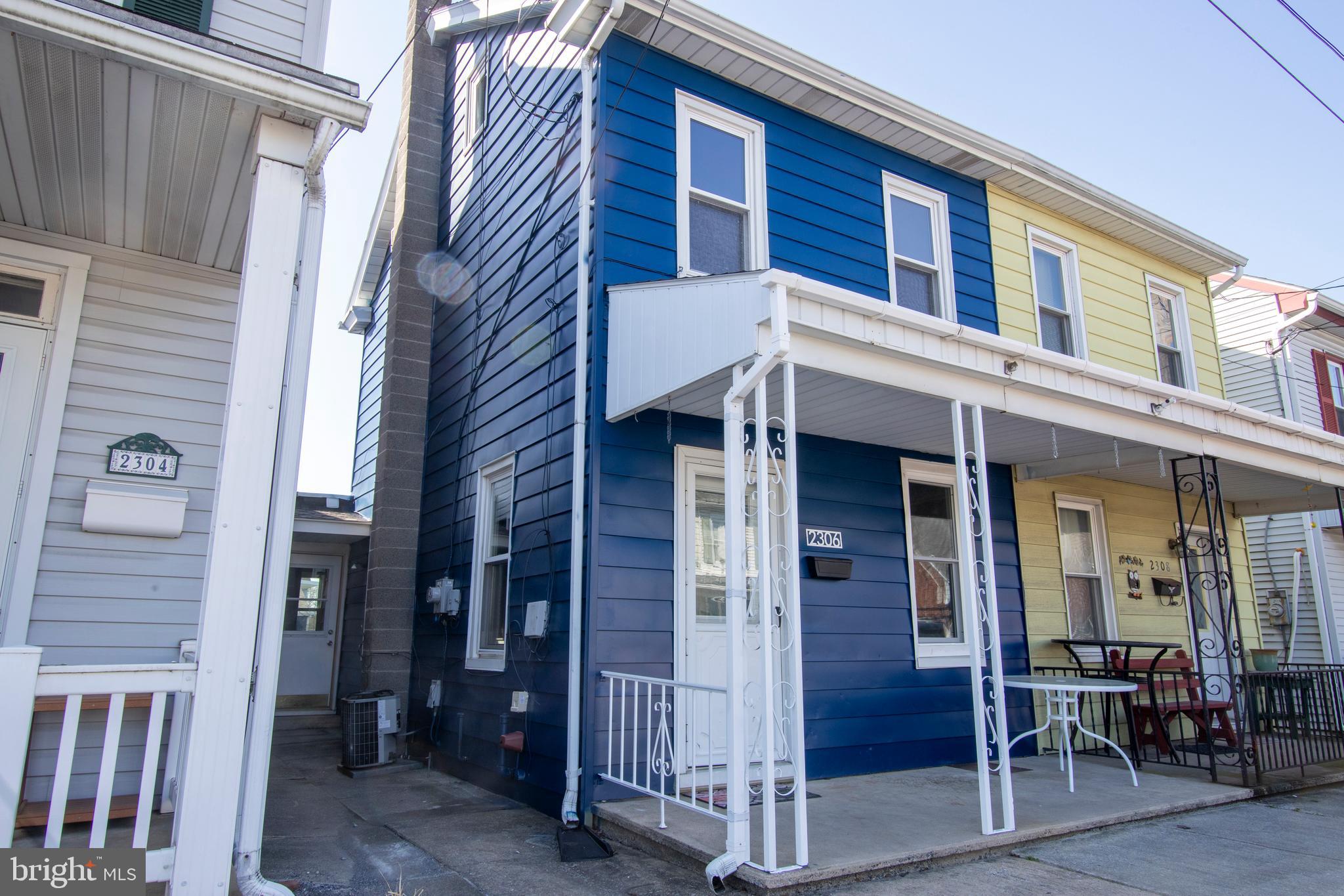 2306 Lehman St