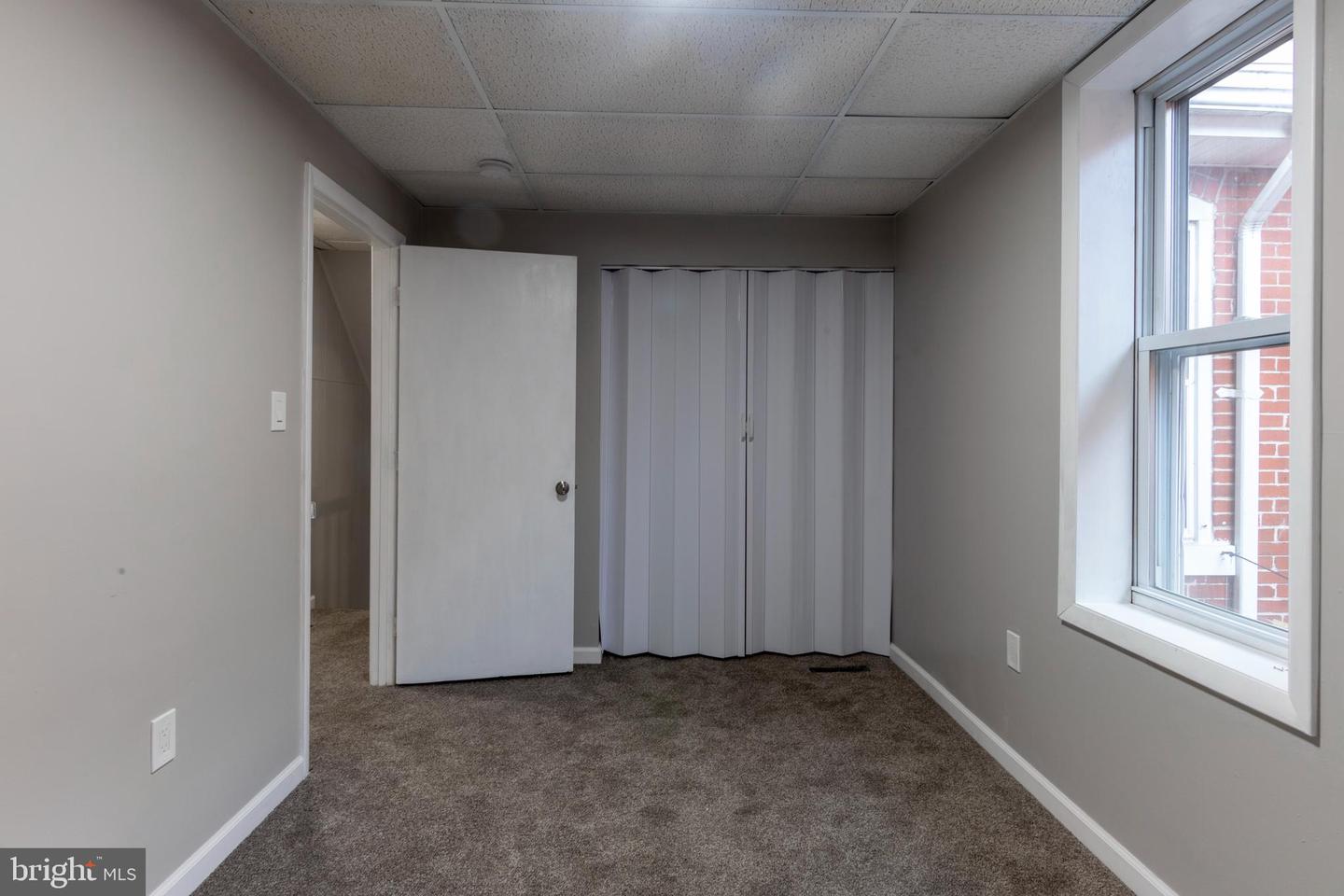 100-1/2 Lehman St