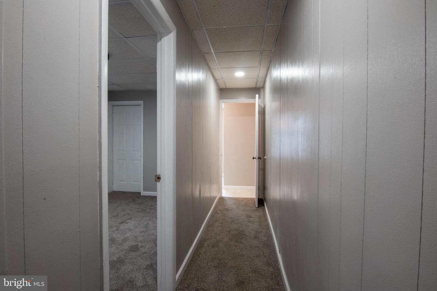 100-1/2 Lehman St