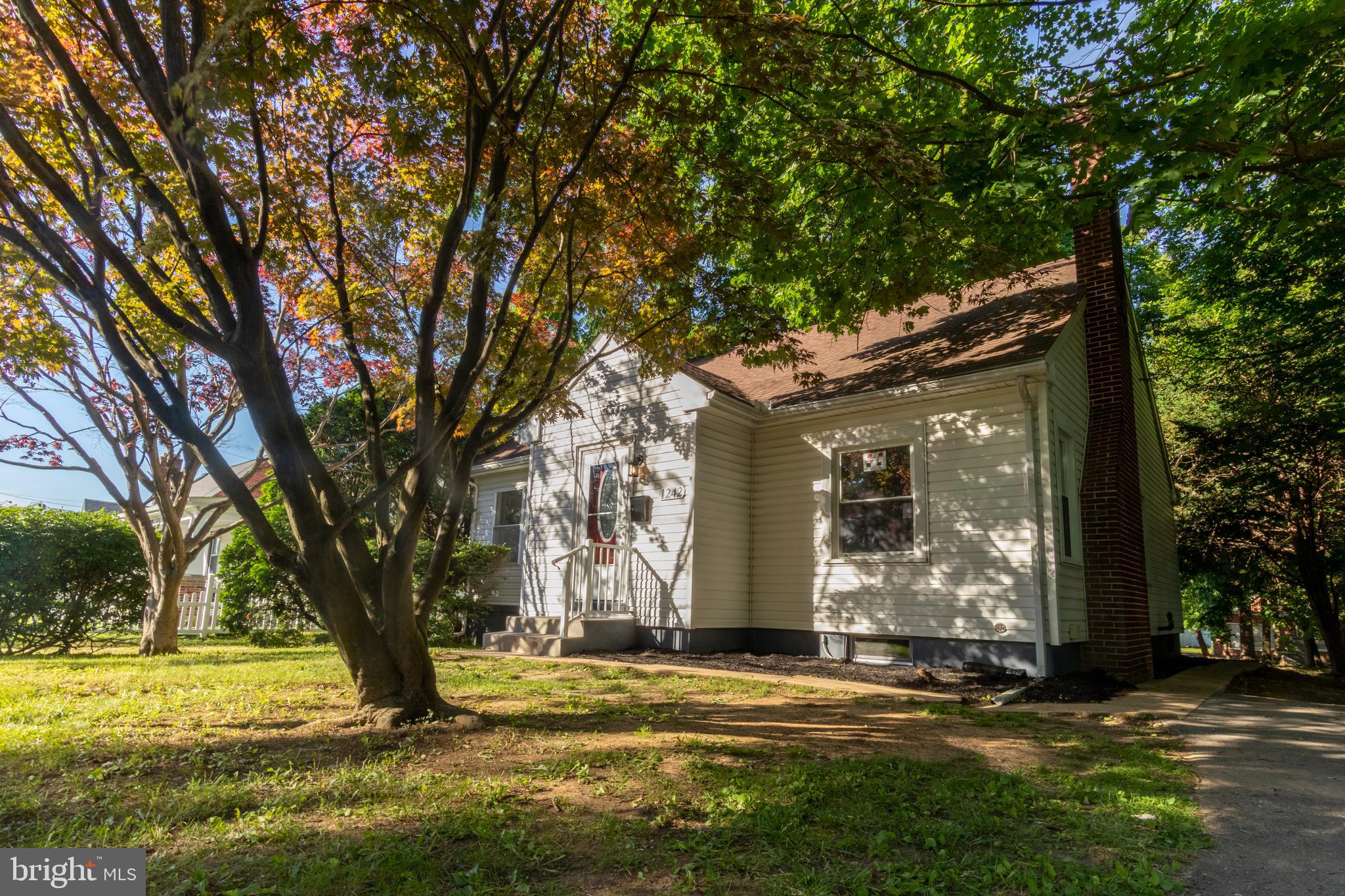 1242 Cornwall Rd