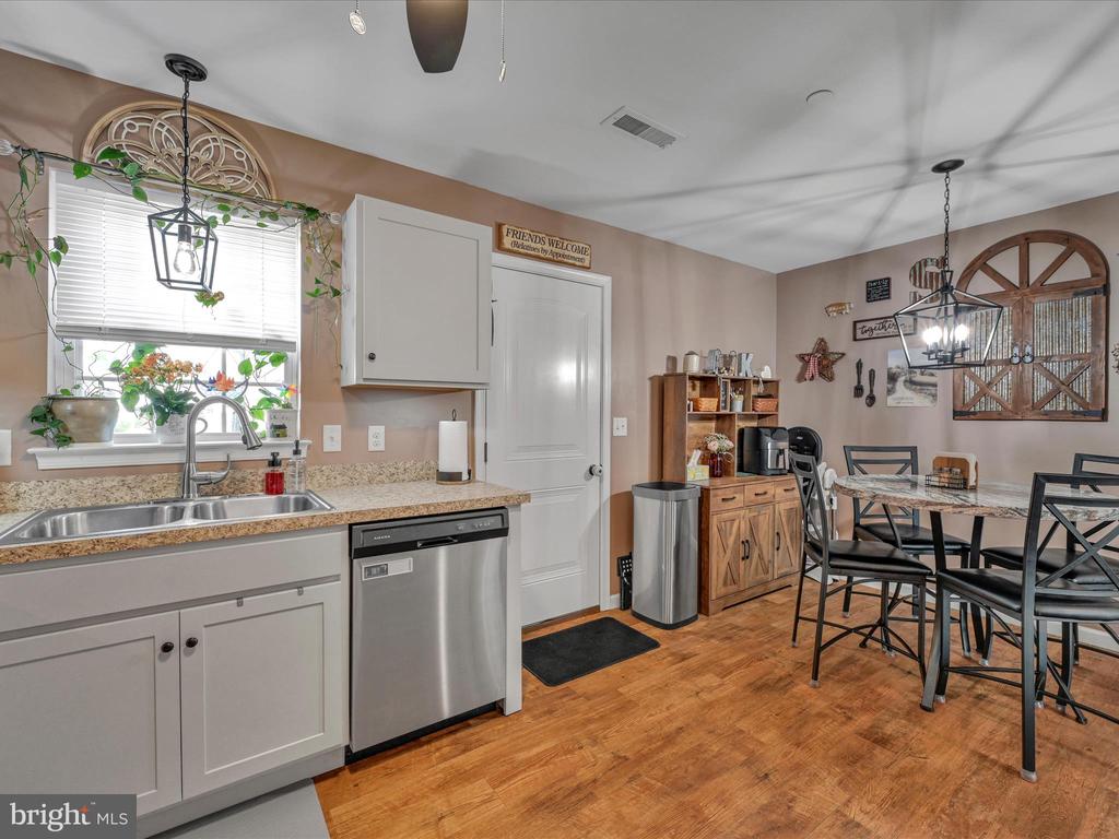 331 Springwood Dr
