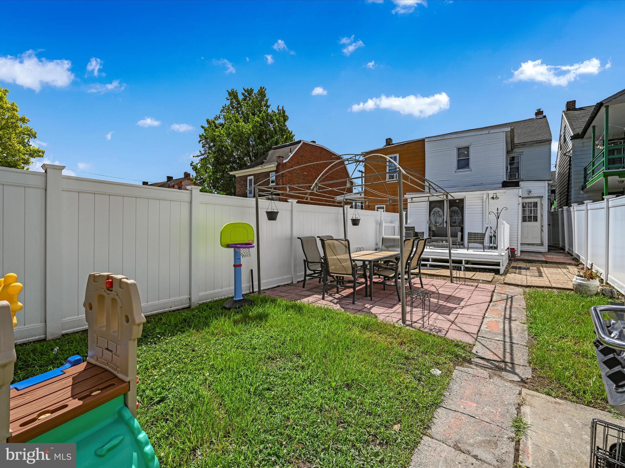 309 Lehman St