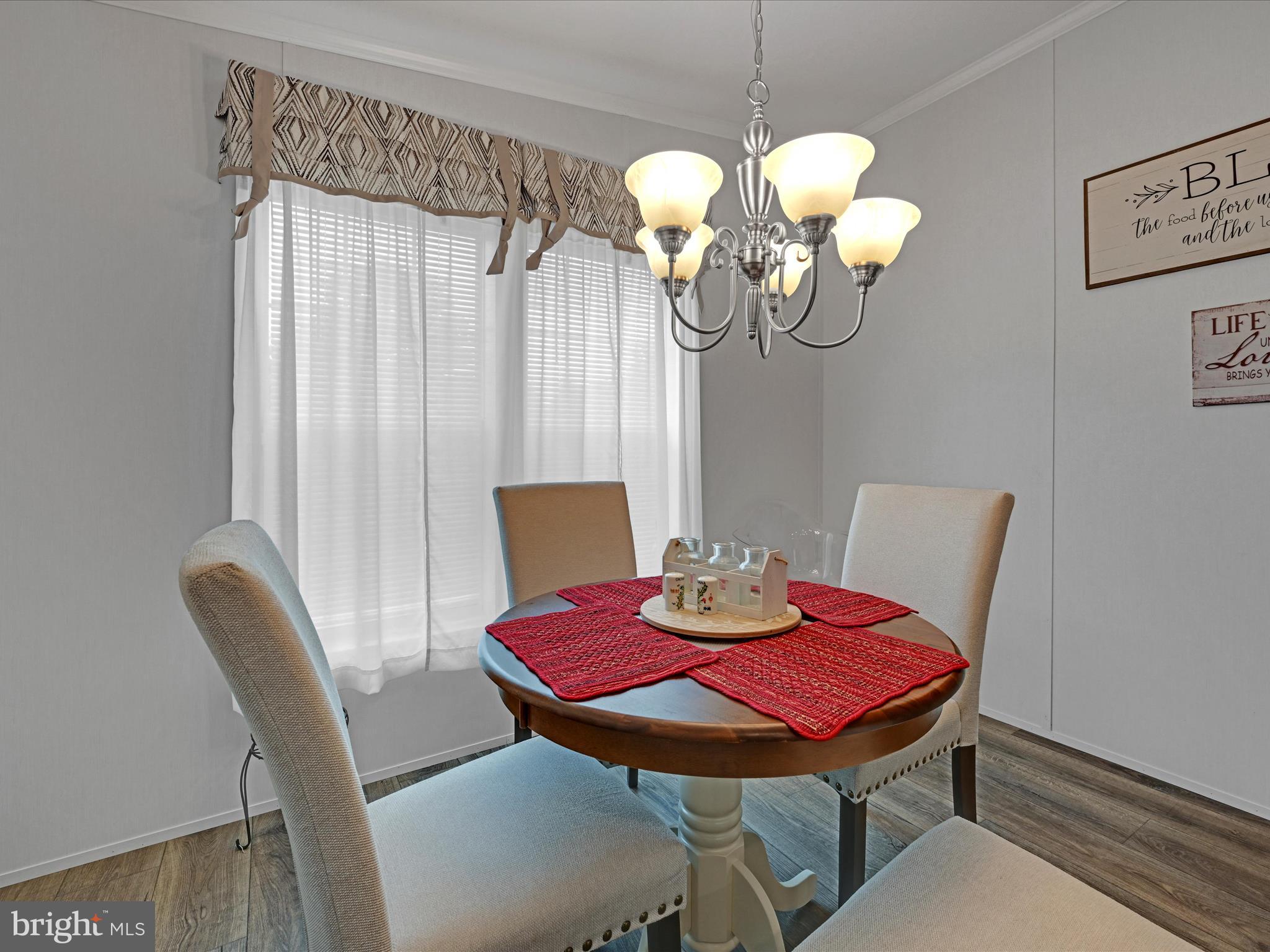 25 Stonehill Park