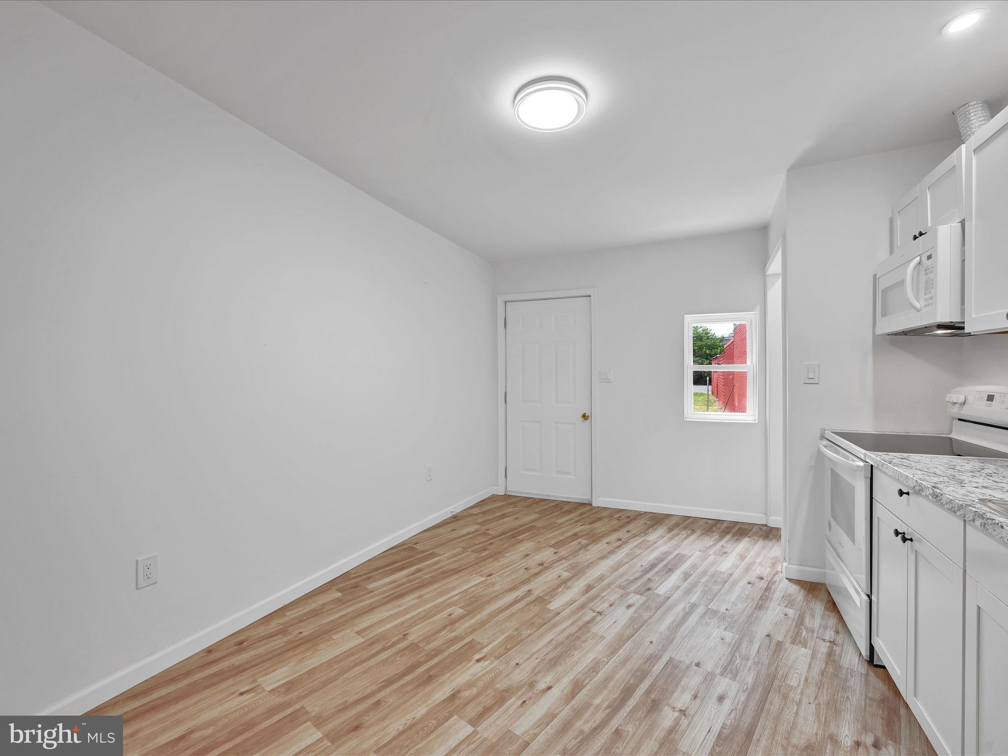 141 N 9th St