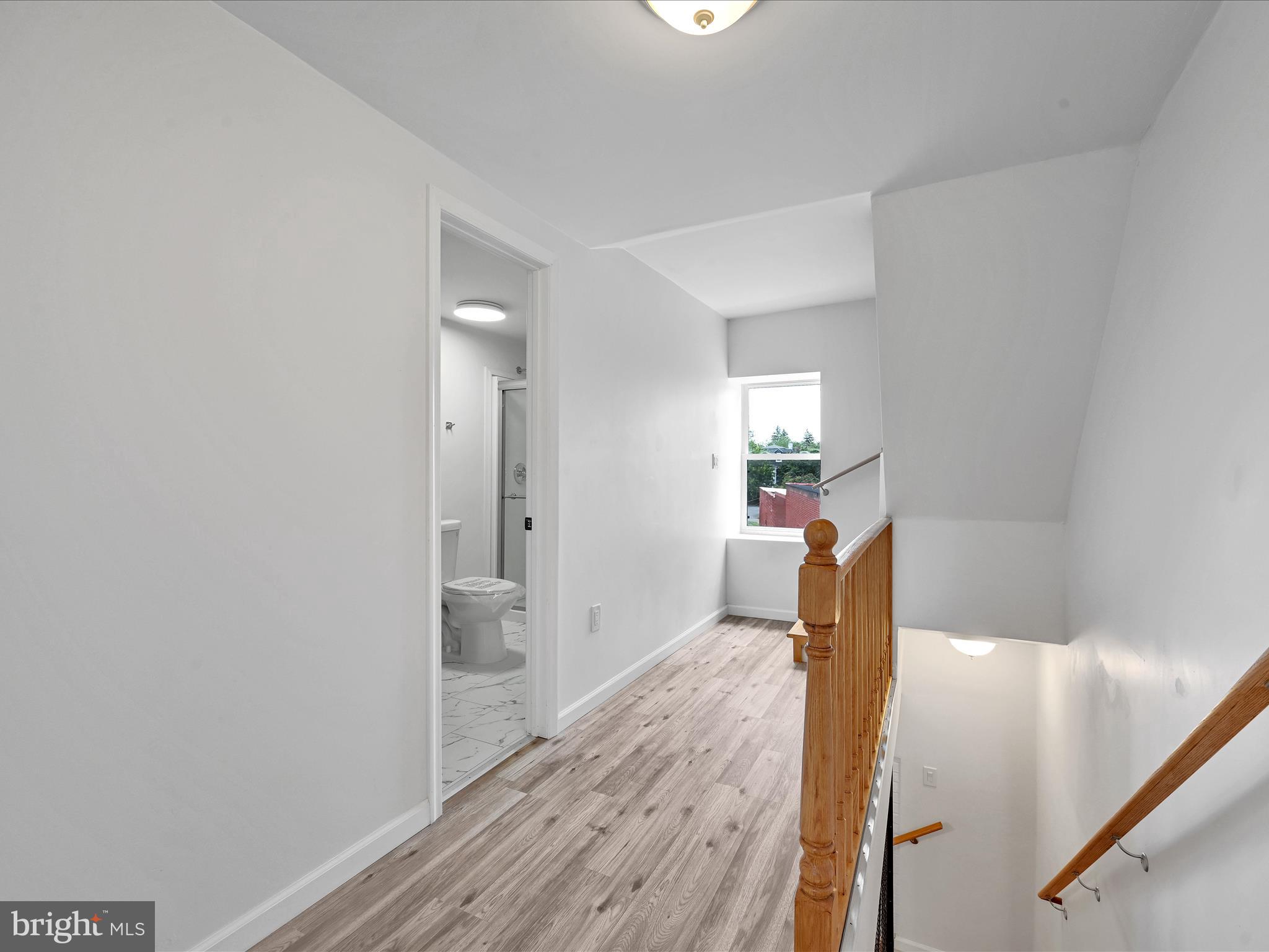 141 N 9th St