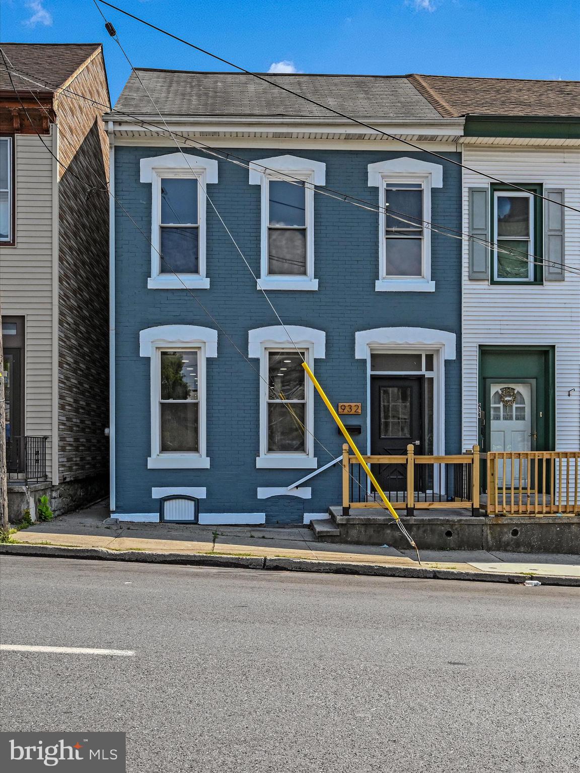 932 Walnut St
